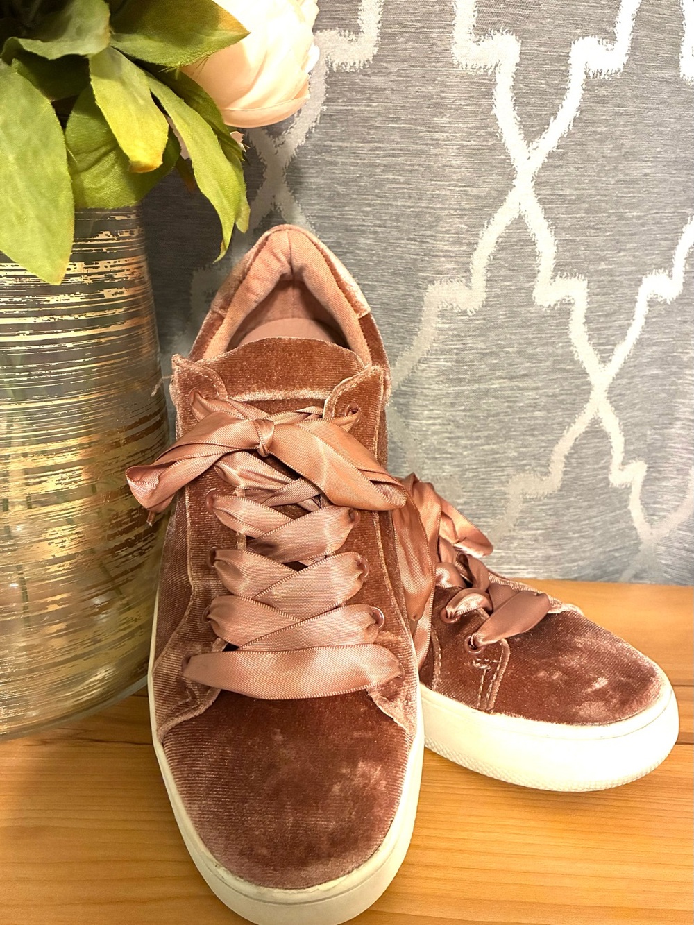 Big Buddha Velvet Ribbon Lace-Up Sneakers in Rose